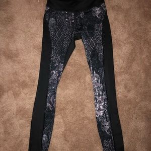 GAIAM WORKOUT LEGGINGS